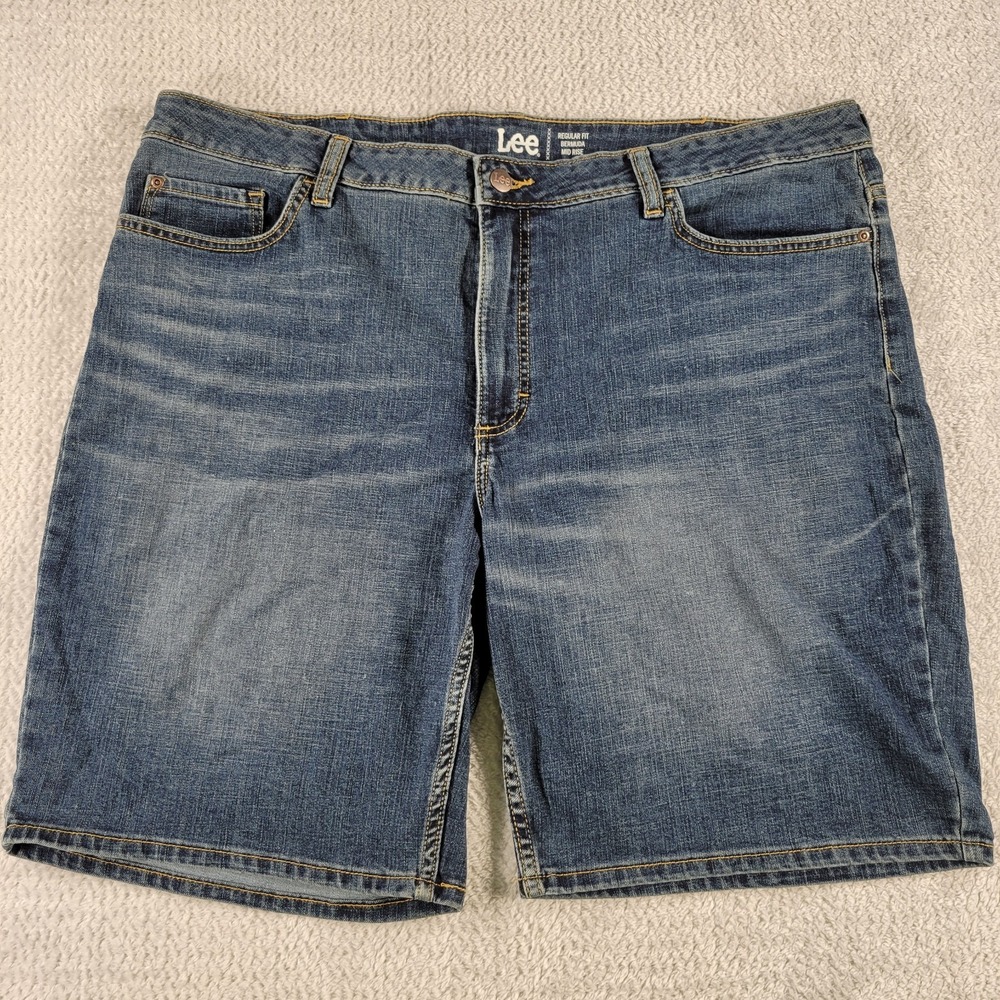 Lee Regular Fit Bermuda Mid Rise deep dyed jean shorts size 22 nwt